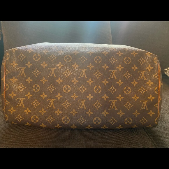LV Speedy40 In Monogram - Picture 2 of 15